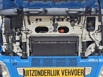FH 420 6x2*4 / STEERING AXLE / HYDRAULIC